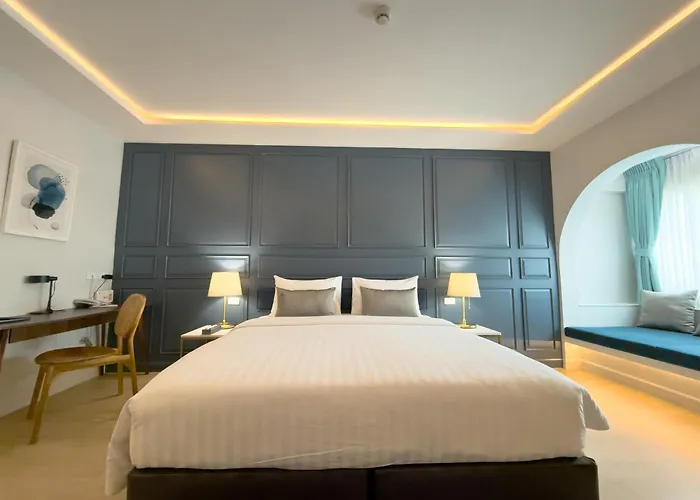 Regent Ramkhamhaeng 22 Hotel 3*